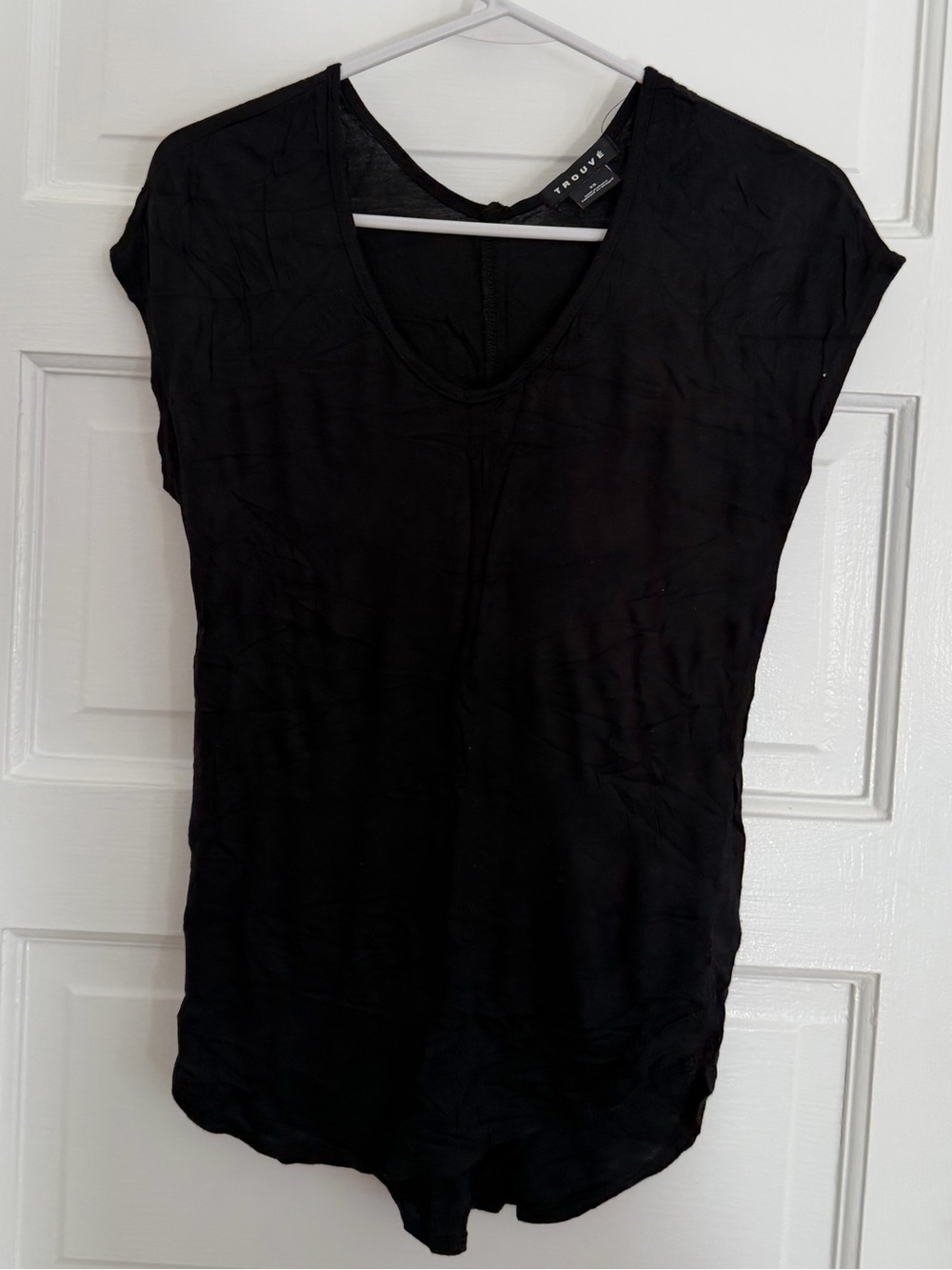 Trouvé Black Women's V-Neck Short Sleeve Top